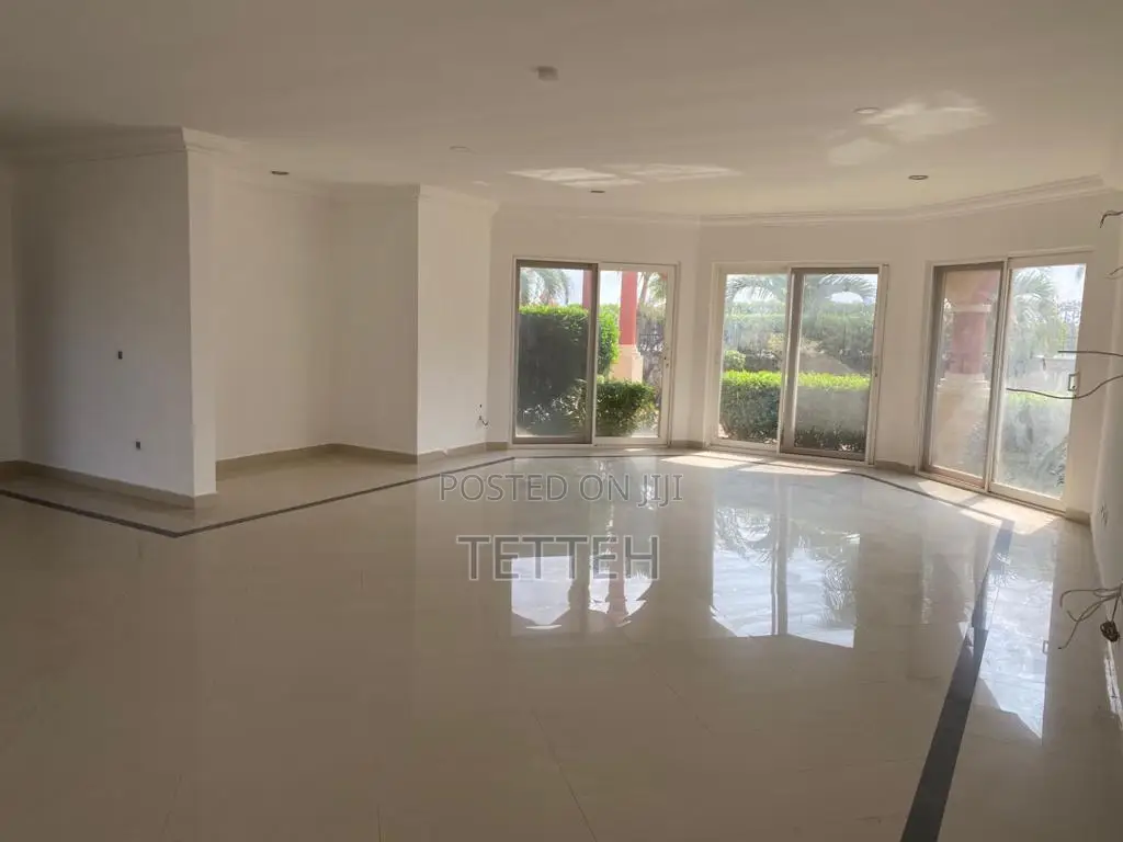 5bdrm Mansion in Trassacco Valley, Boundary Road Area for sale