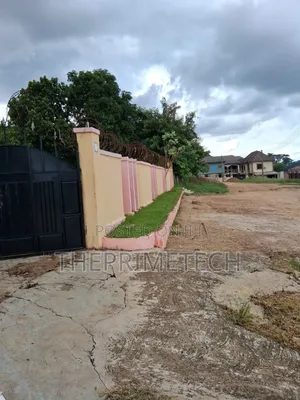 8bdrm House in Kumasi Metropolitan for rent