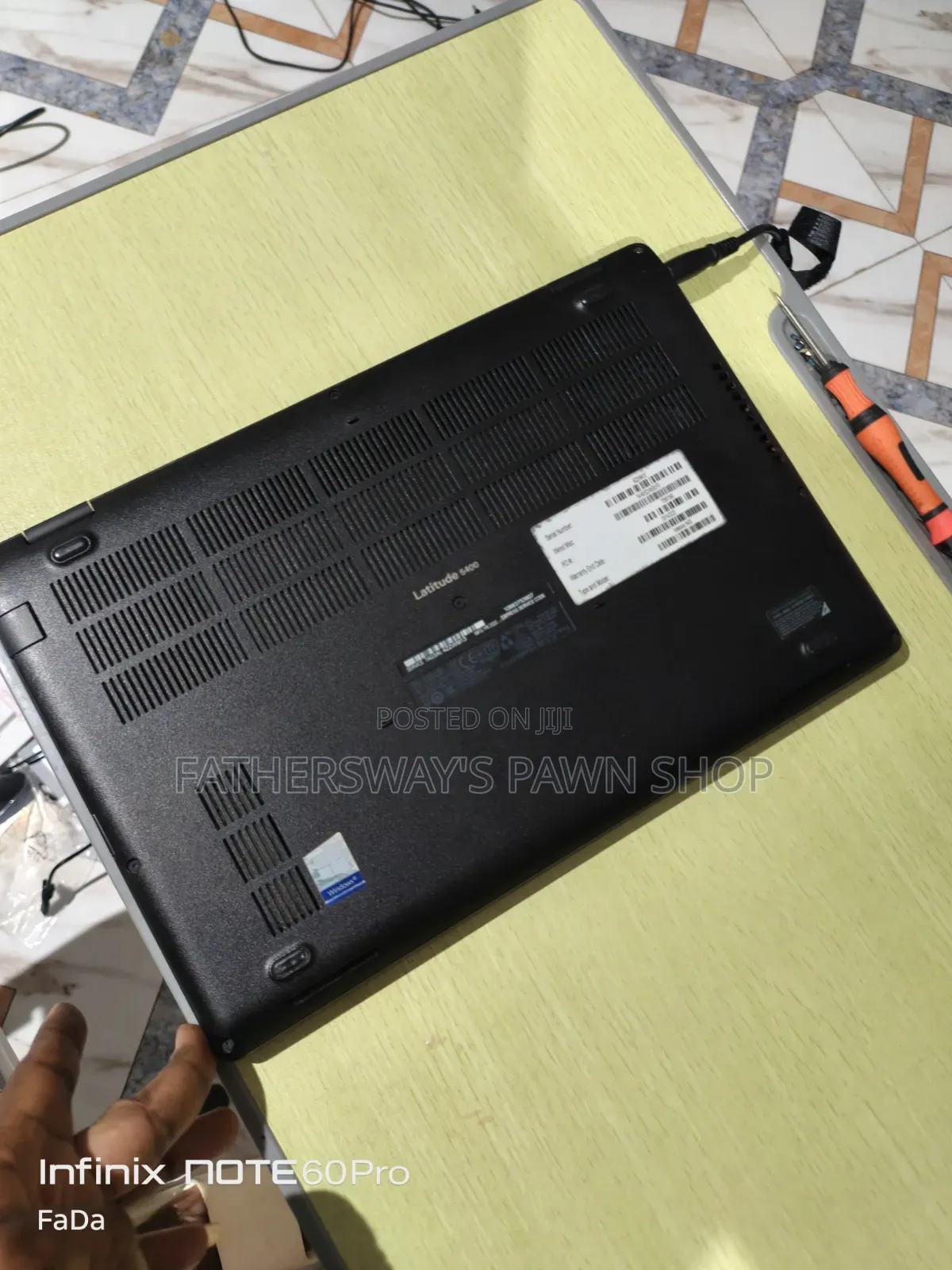 Laptop Dell Latitude 5400 8GB Intel Core i7 SSD 256GB
