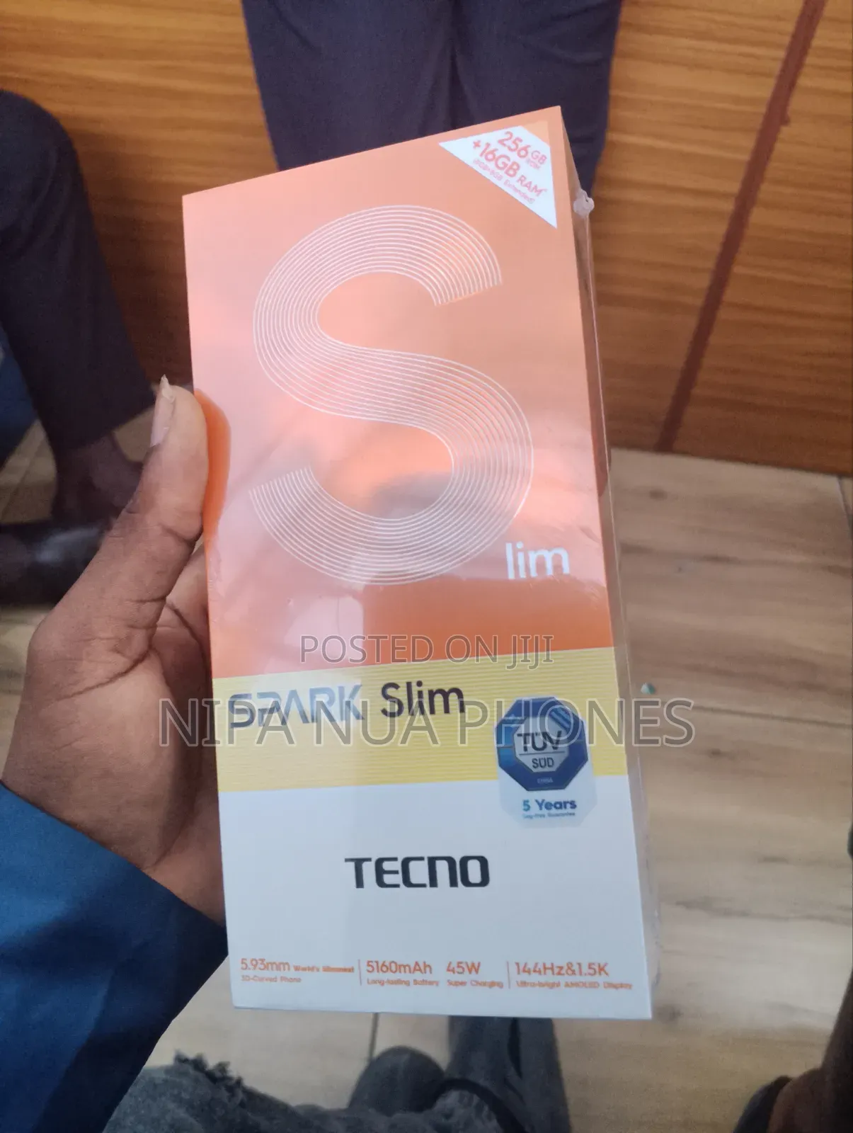 New Tecno Spark Slim 256 GB Black