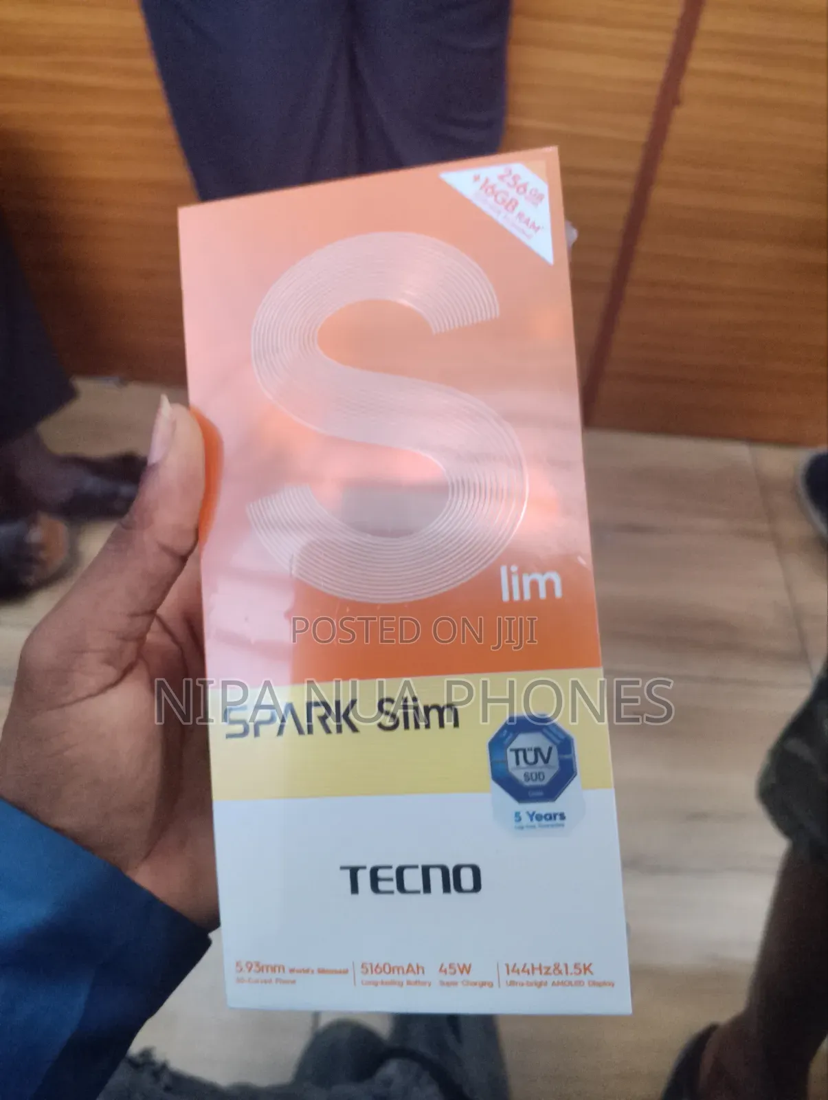 New Tecno Spark Slim 256 GB Black