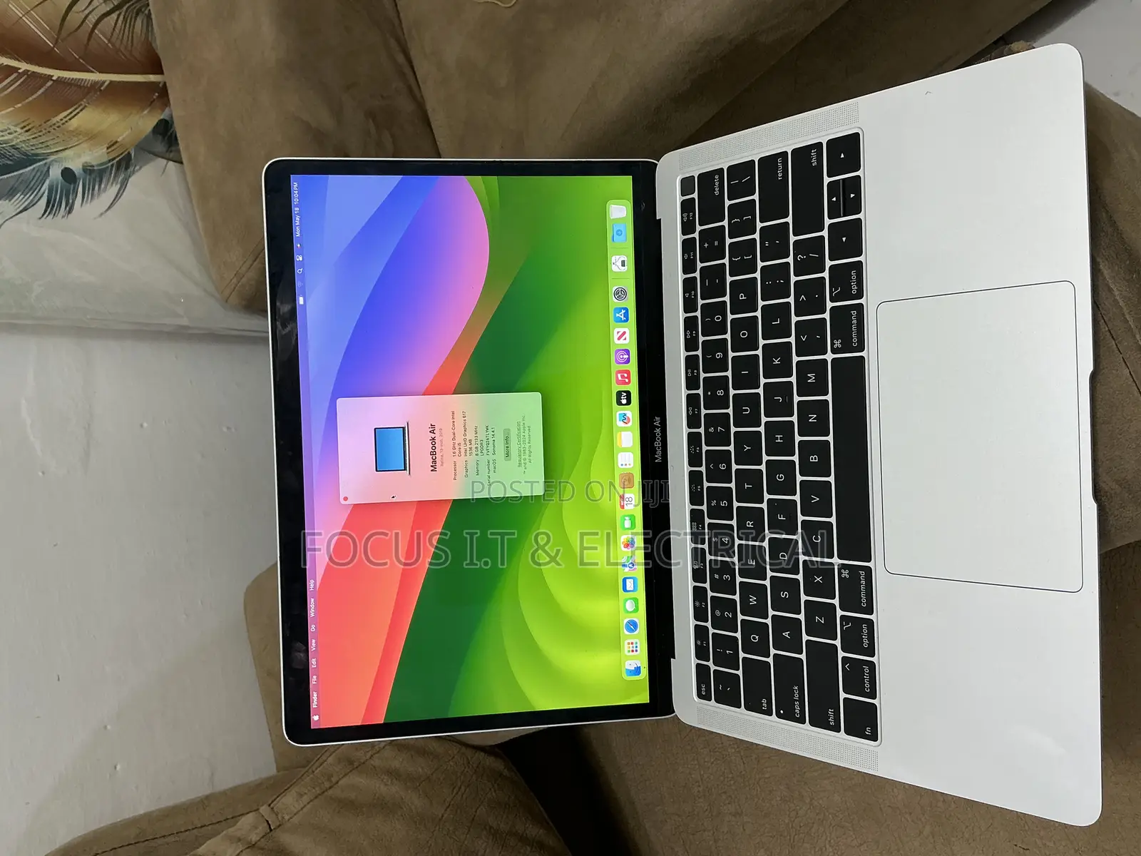 Laptop Apple MacBook Air 2019 8GB Intel Core i5 SSD 256GB