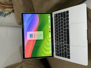 Laptop Apple MacBook Air 2019 8GB Intel Core i5 SSD 256GB
