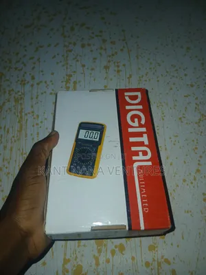Portable Digital Multimeter – New in Box