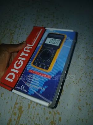 Portable Digital Multimeter – New in Box