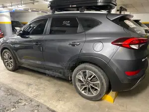 Hyundai Tucson 2018 Gray