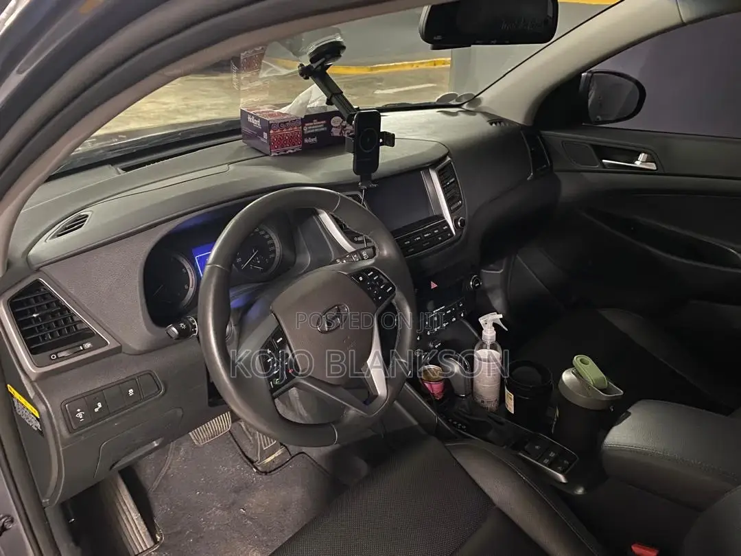 Hyundai Tucson 2018 Gray