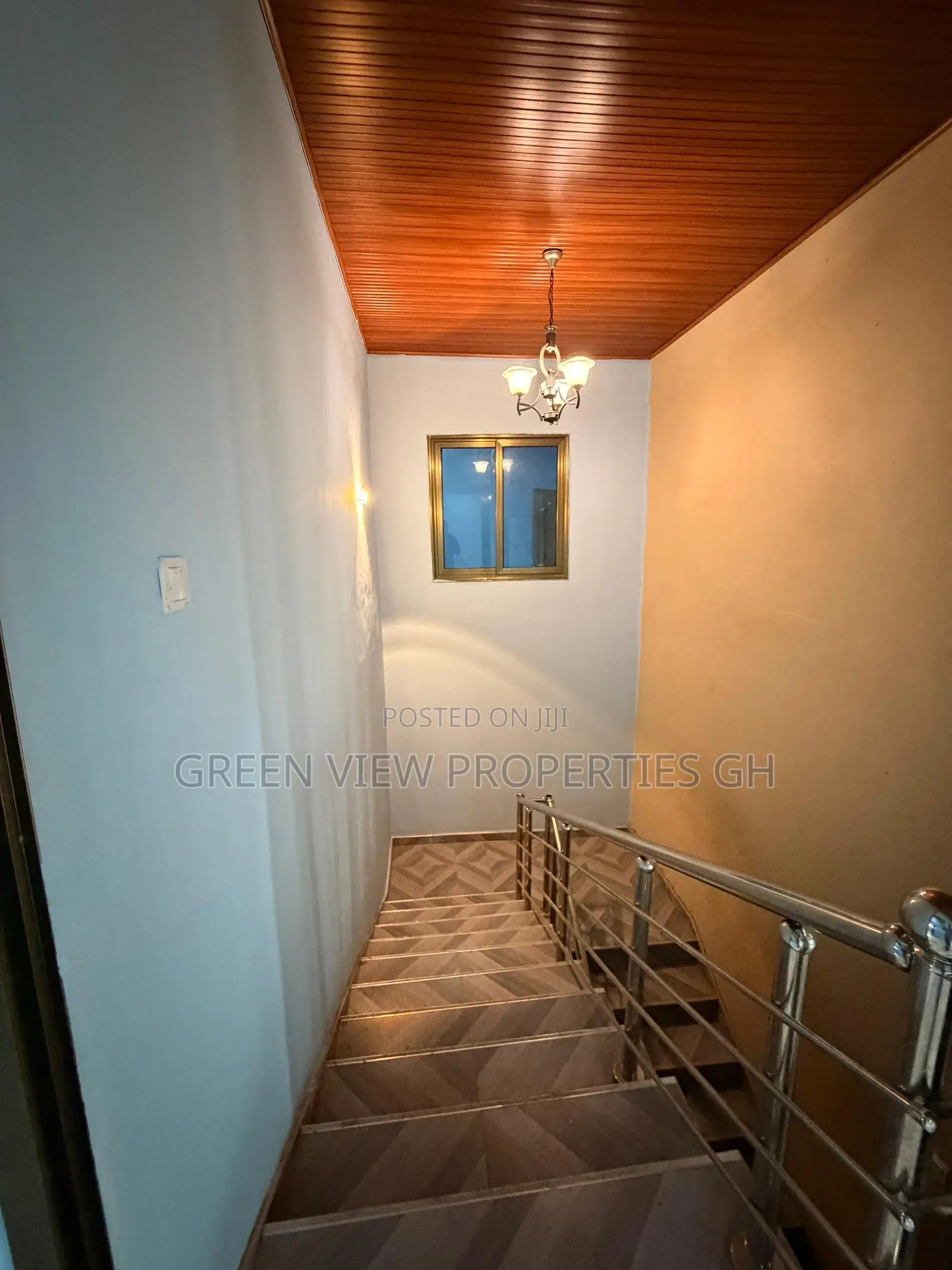 4bdrm Apartment in West Hills Mall Area for rent