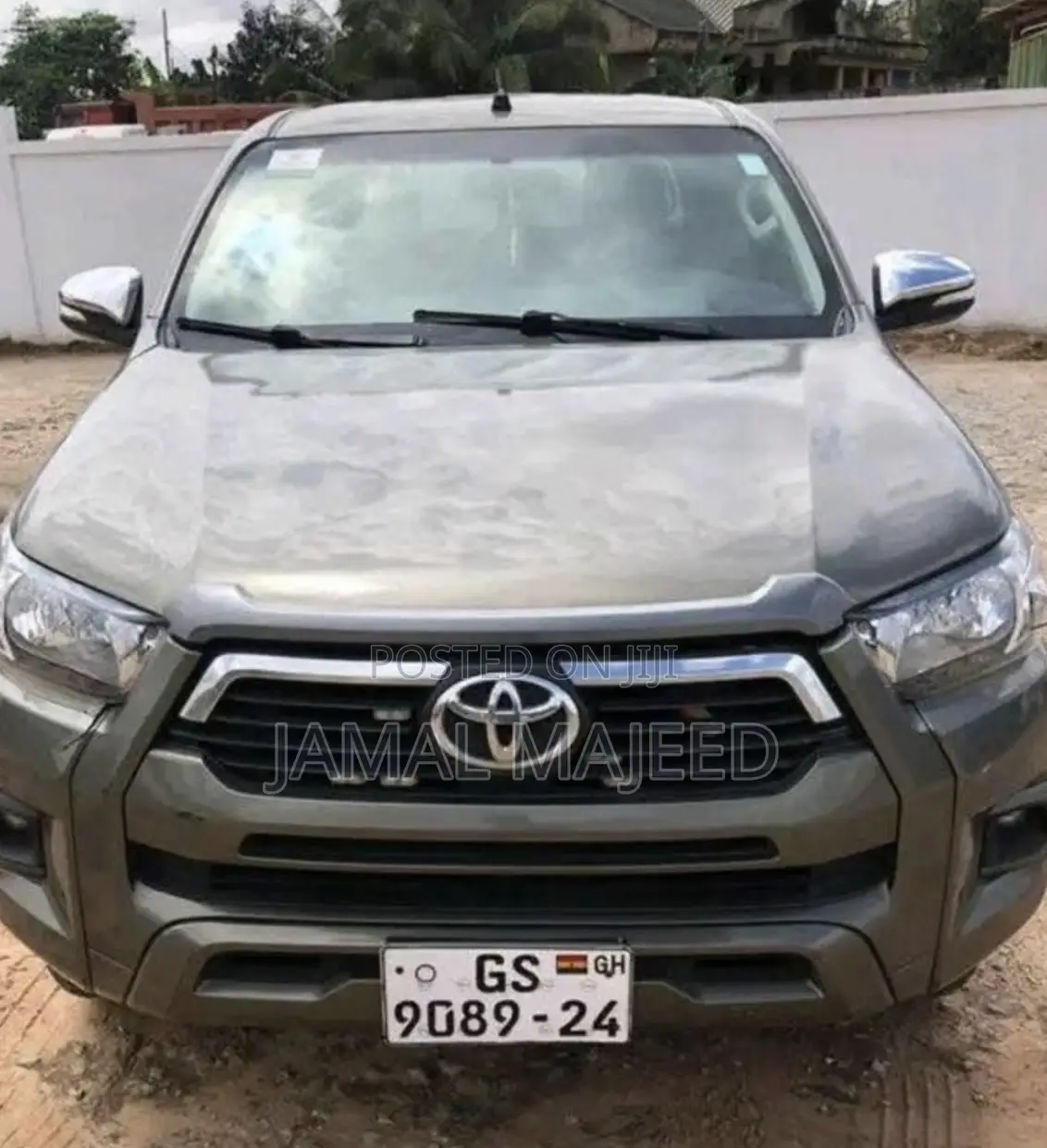 Toyota Hilux Revo Double Cab Deisel 2.4 AWD 2018 Gray