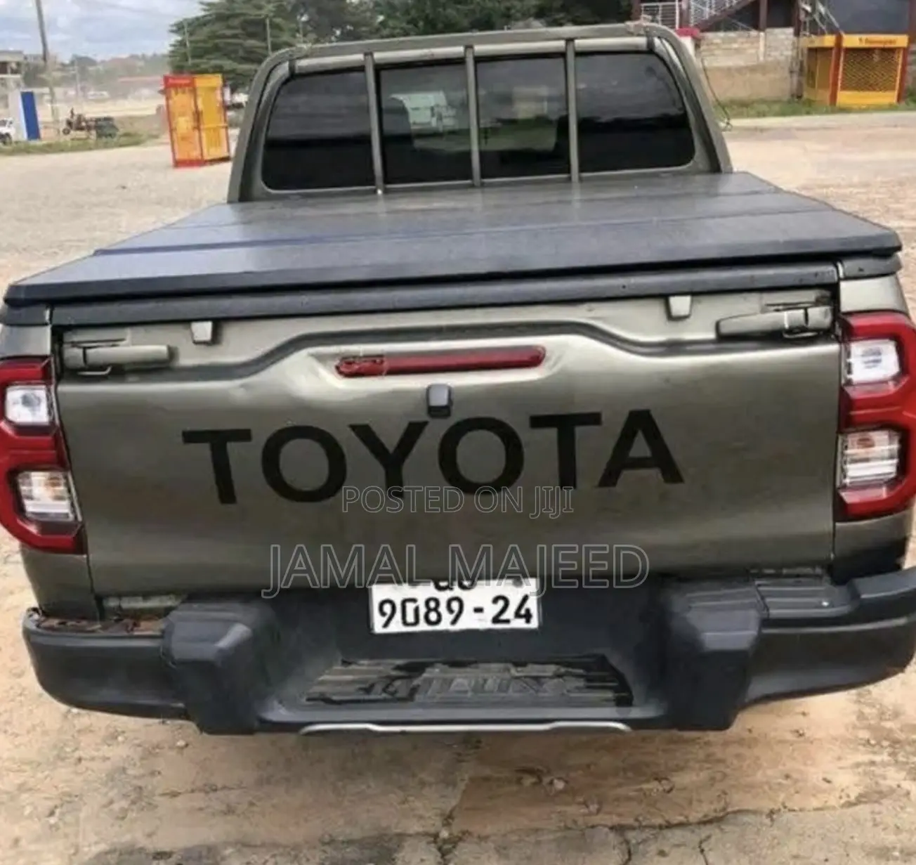 Toyota Hilux Revo Double Cab Deisel 2.4 AWD 2018 Gray