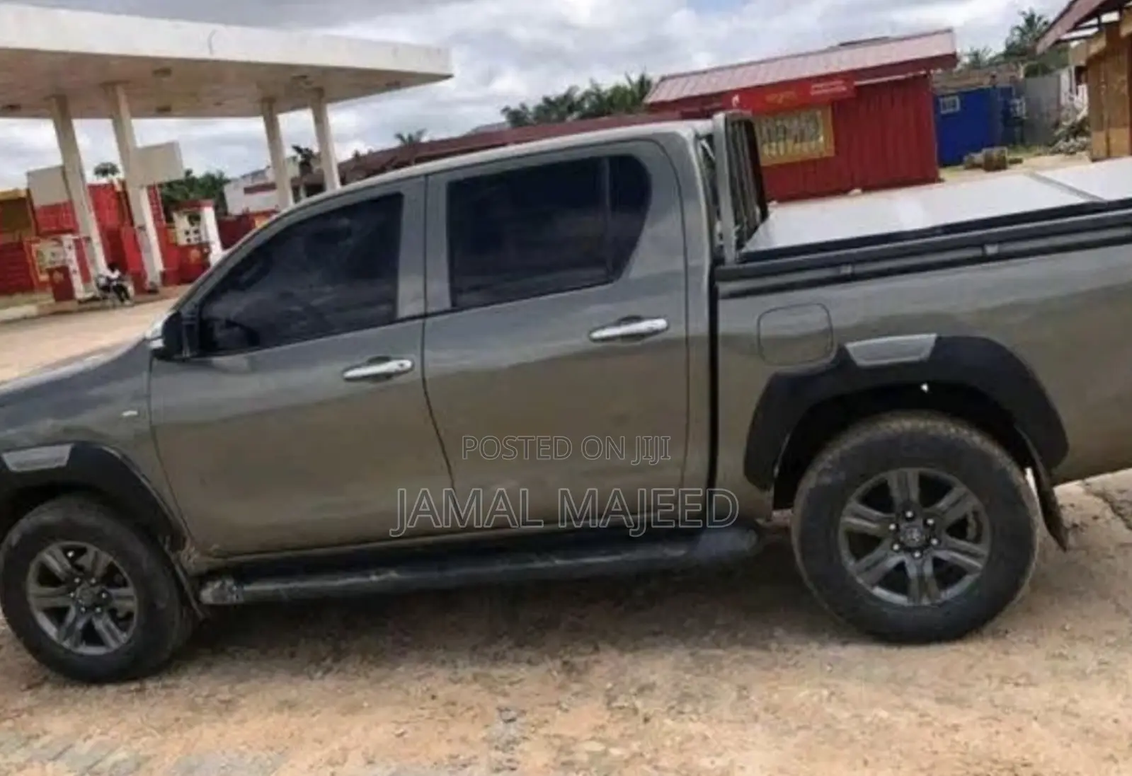 Toyota Hilux Revo Double Cab Deisel 2.4 AWD 2018 Gray