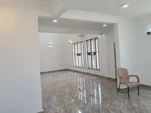 4bdrm House in Spintex, Accra Metropolitan for sale