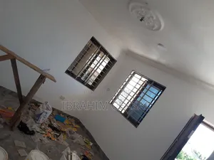 1bdrm House in Lksd Com 4, Lake Side Estate for rent