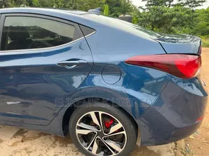 Hyundai Elantra SE 4dr Sedan (1.8L 4cyl 6M) 2014 Blue