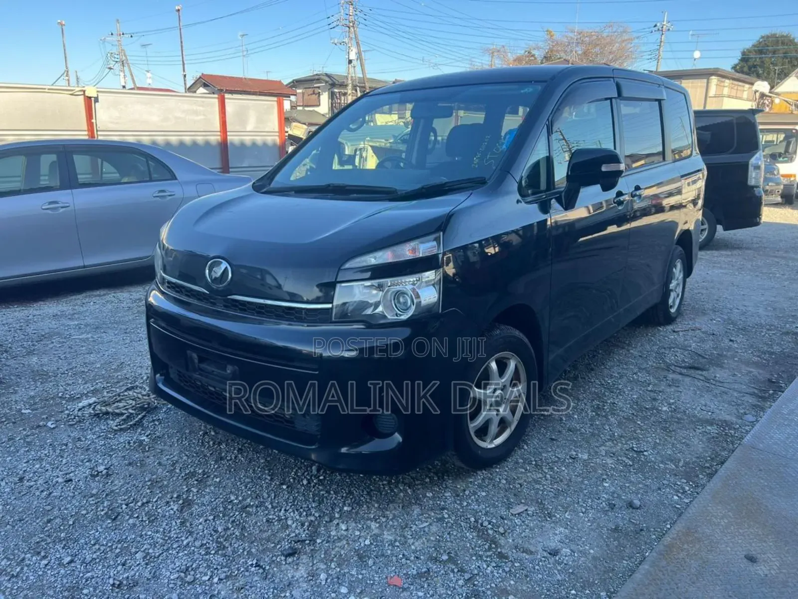 Toyota Voxy 2012 Purple