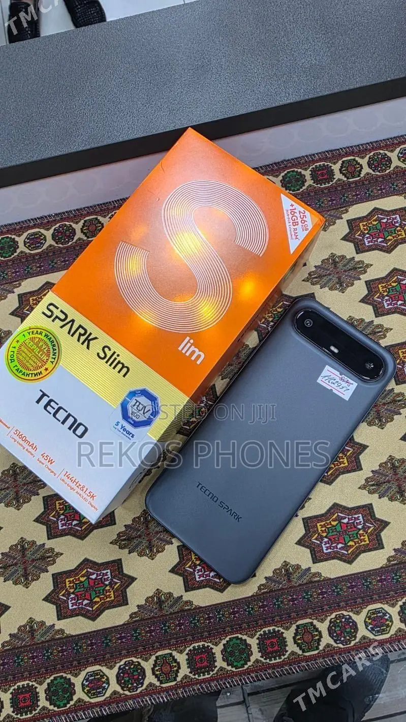 New Tecno Spark Slim 256 GB