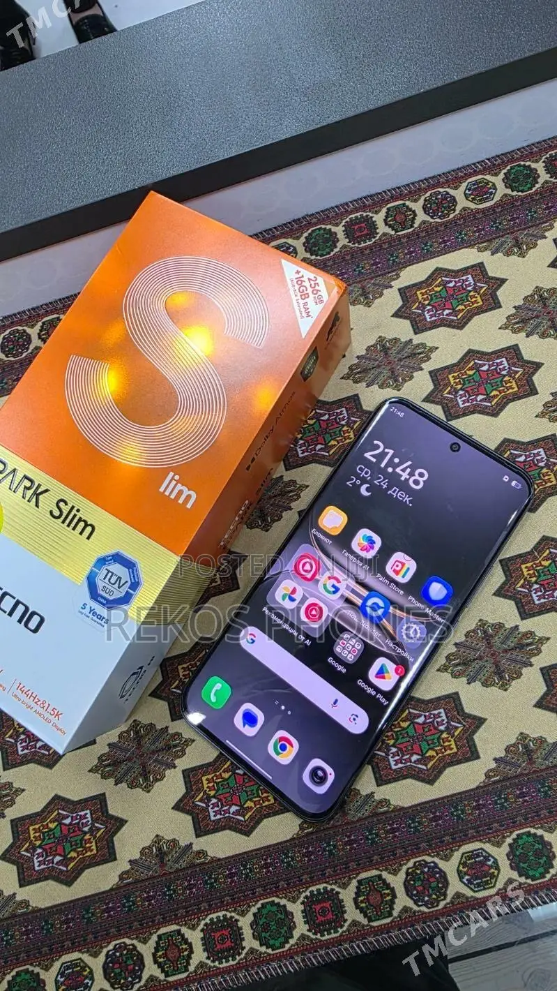 New Tecno Spark Slim 256 GB
