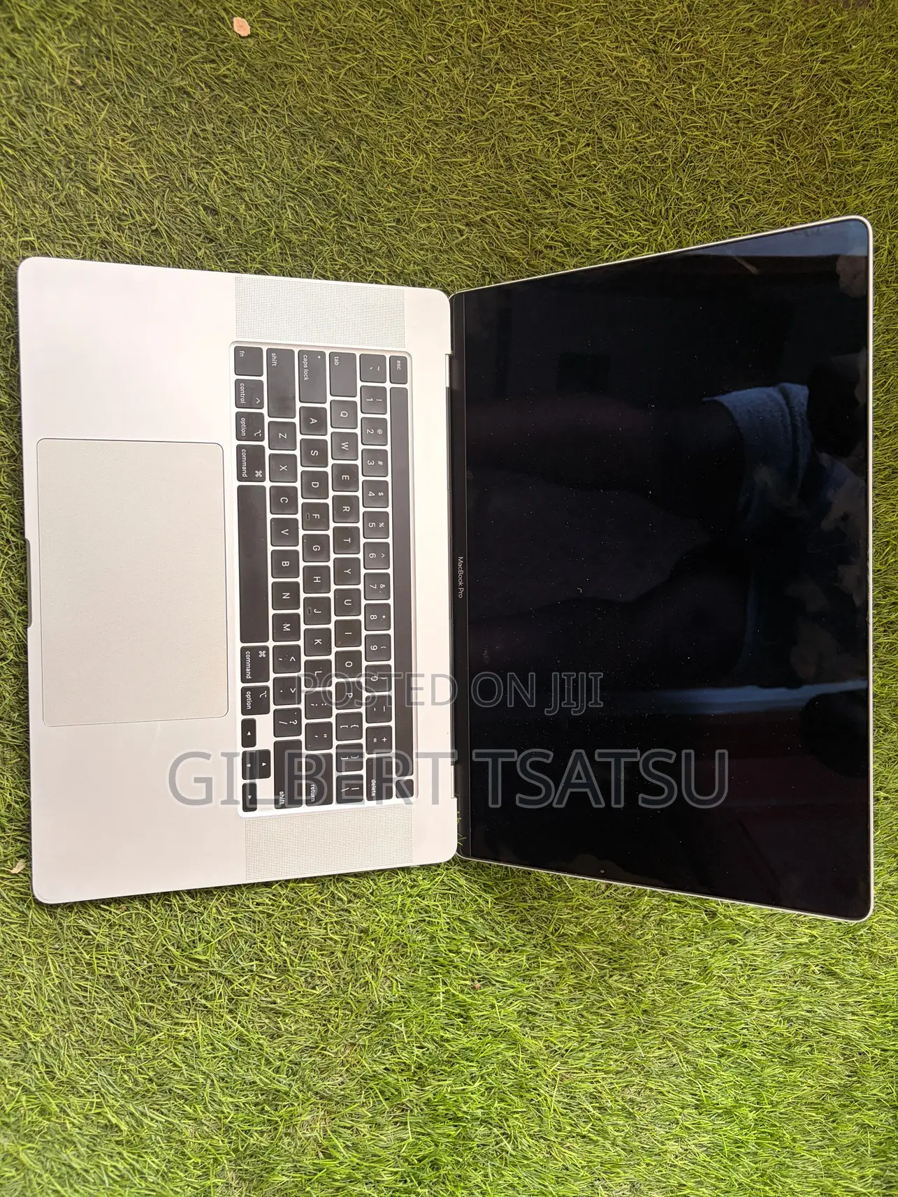Laptop Apple MacBook Pro 16GB Intel Core i7 SSD 512GB