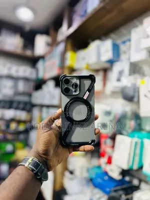 Metal Frameless Phone Case Magnetic Charging 360 Holder for iPhones.