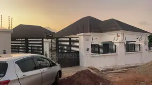 6bdrm House in Adeleke Estates At, Kumasi Metropolitan for rent