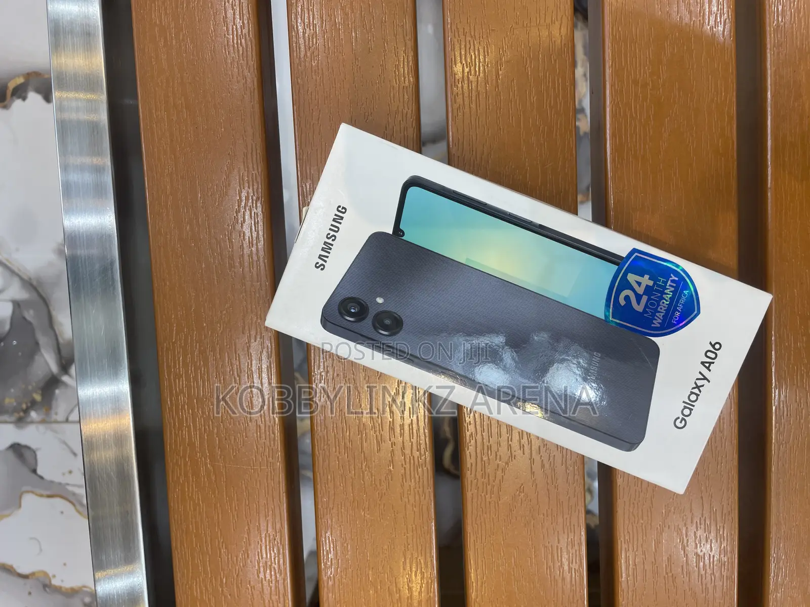 New Samsung Galaxy A06 64 GB Black