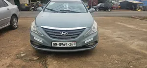 Hyundai Sonata Limited 2.0T Sedan (2.0L 4cyl 6A) 2011 Green