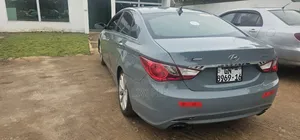 Hyundai Sonata Limited 2.0T Sedan (2.0L 4cyl 6A) 2011 Green