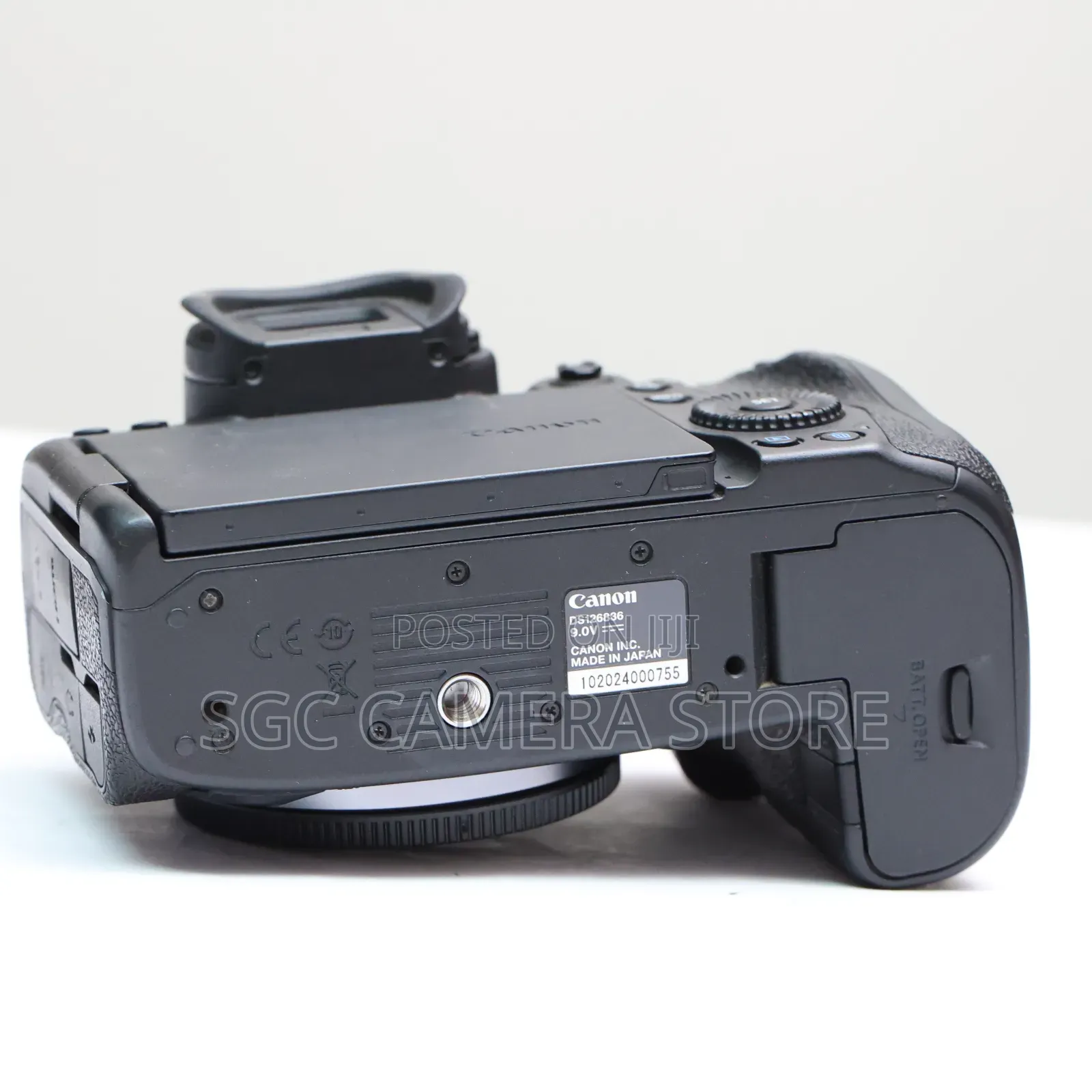 Canon Eos R5 (Combo Package ) 8months Warranty Included