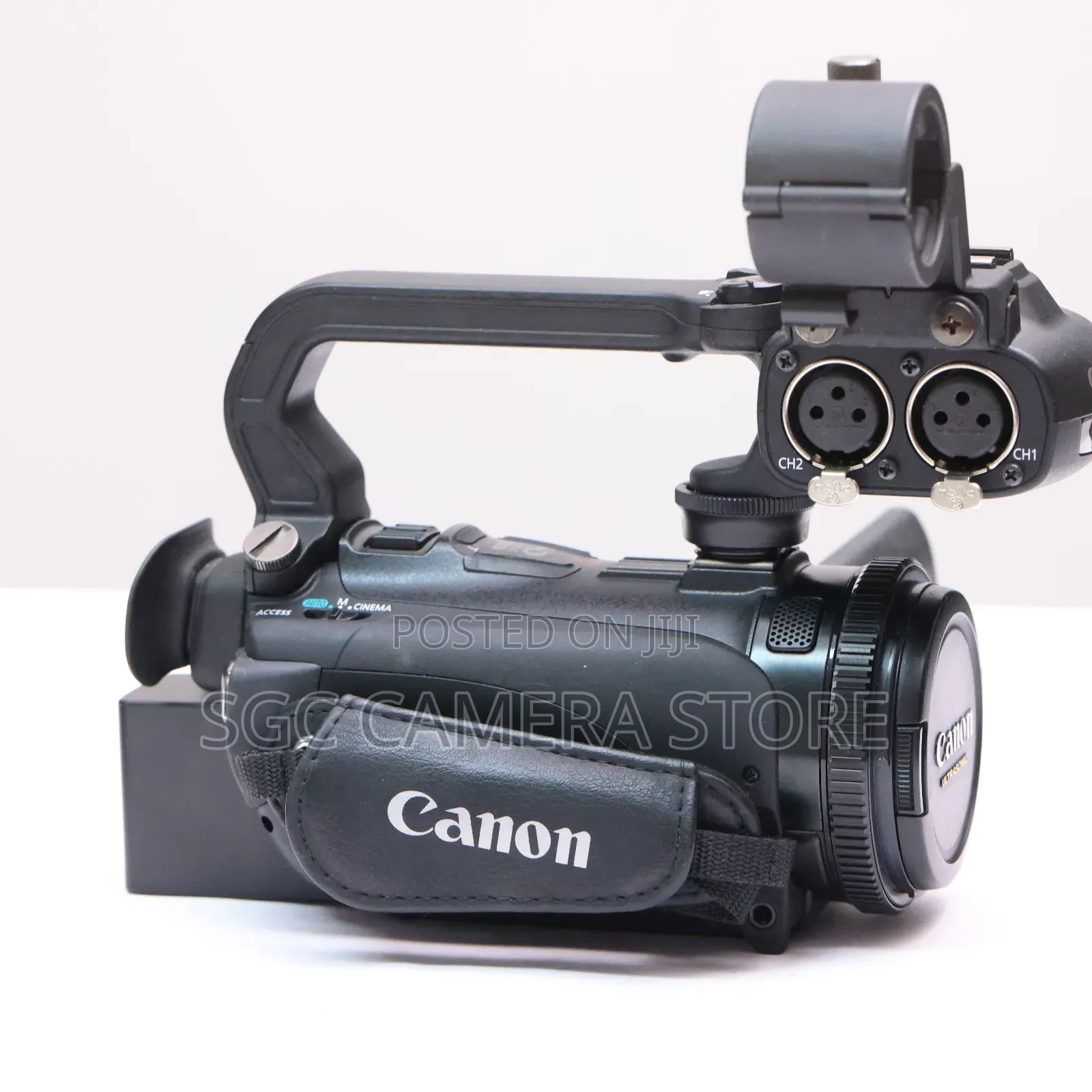 Canon Xa 10 Camcorder // Foreign Used/ Like New // 6-Months Warranty.