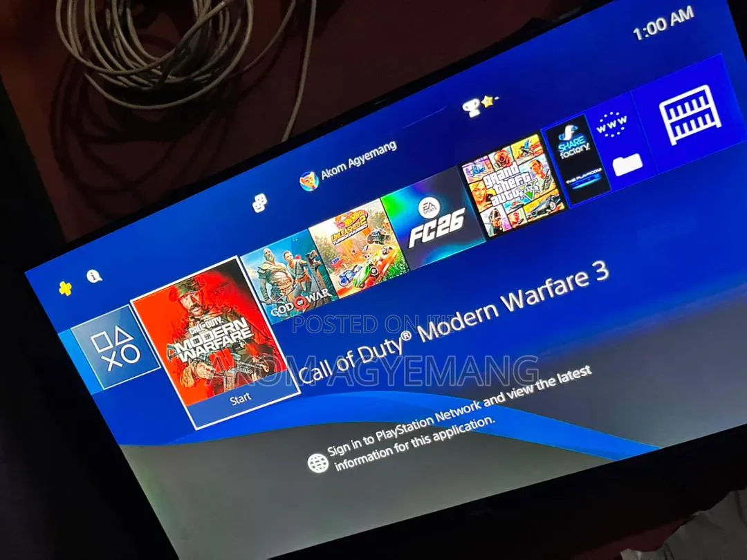 Ps4 Standard 500gb ,Jailbreak,Two Controllers