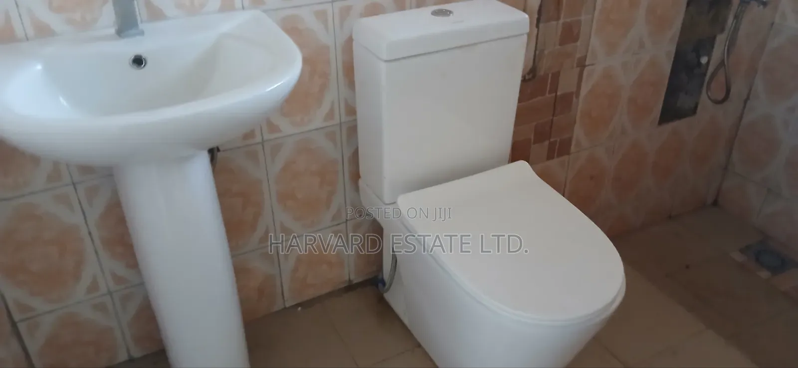 3bdrm House in Tech Deduako Knust, Kumasi Metropolitan for rent