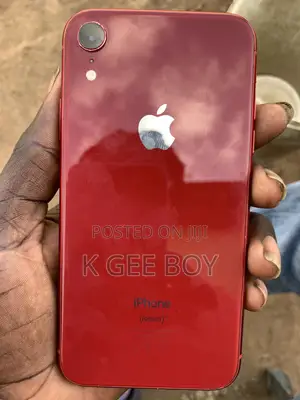 Apple iPhone XR 64 GB Red
