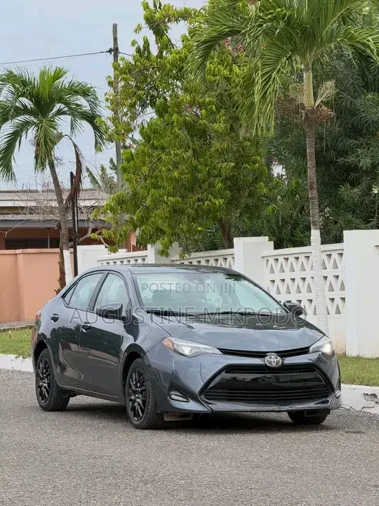 Toyota Corolla 2017 Gray