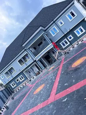 5 Years Later and Still Perfect — A Dickanga Roofing Project