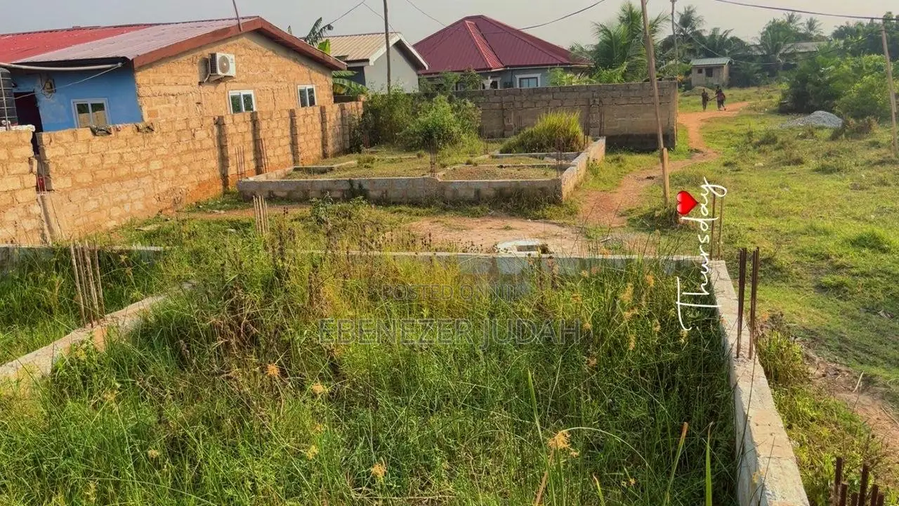 Emmanuel Lands
