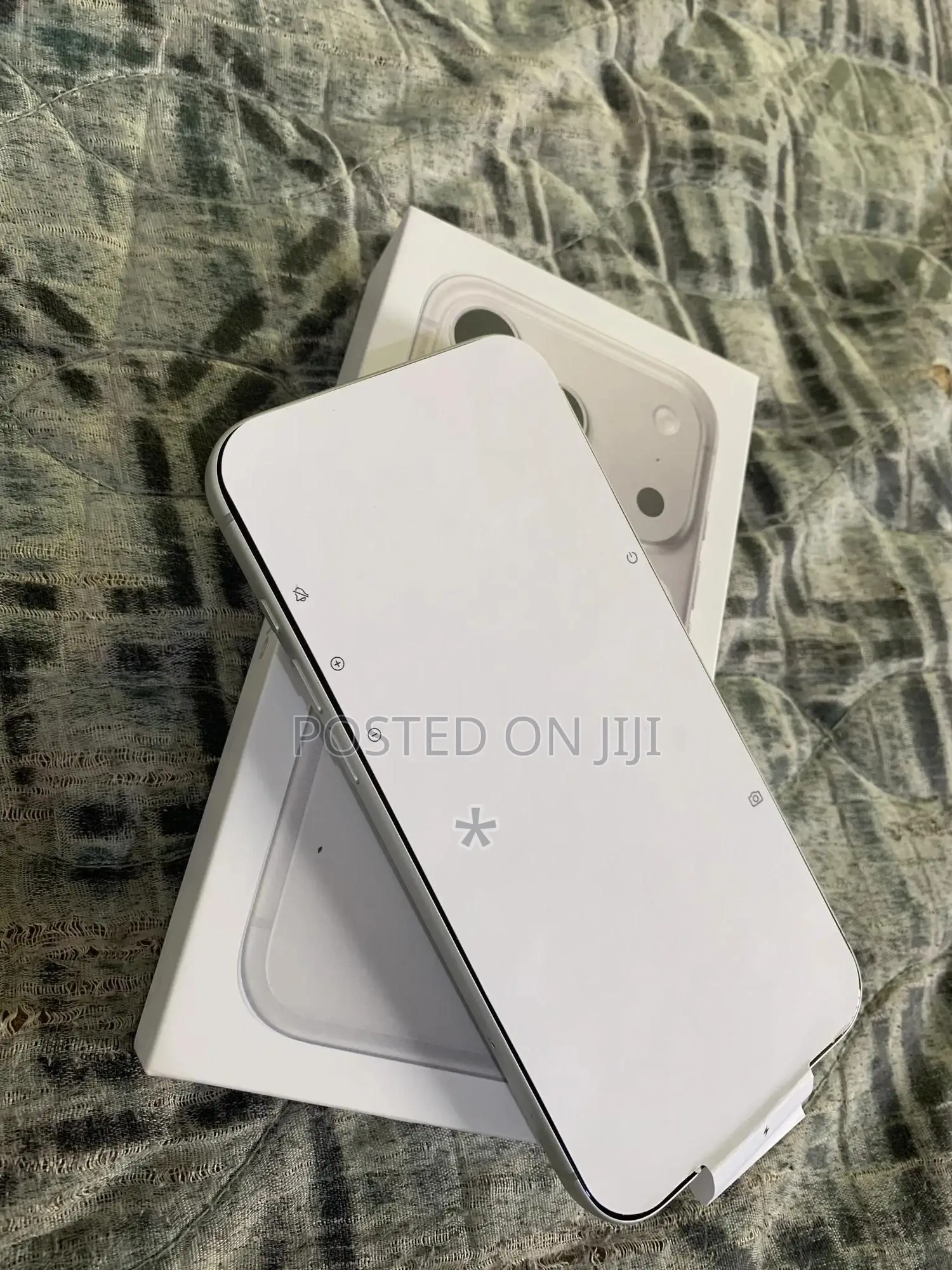 New Apple iPhone 17 Pro Max 256 GB Silver