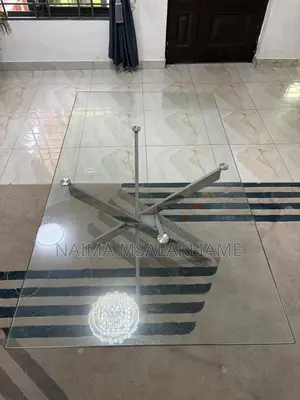 Modern 6-Seater Glass Dining Table 160 / 90