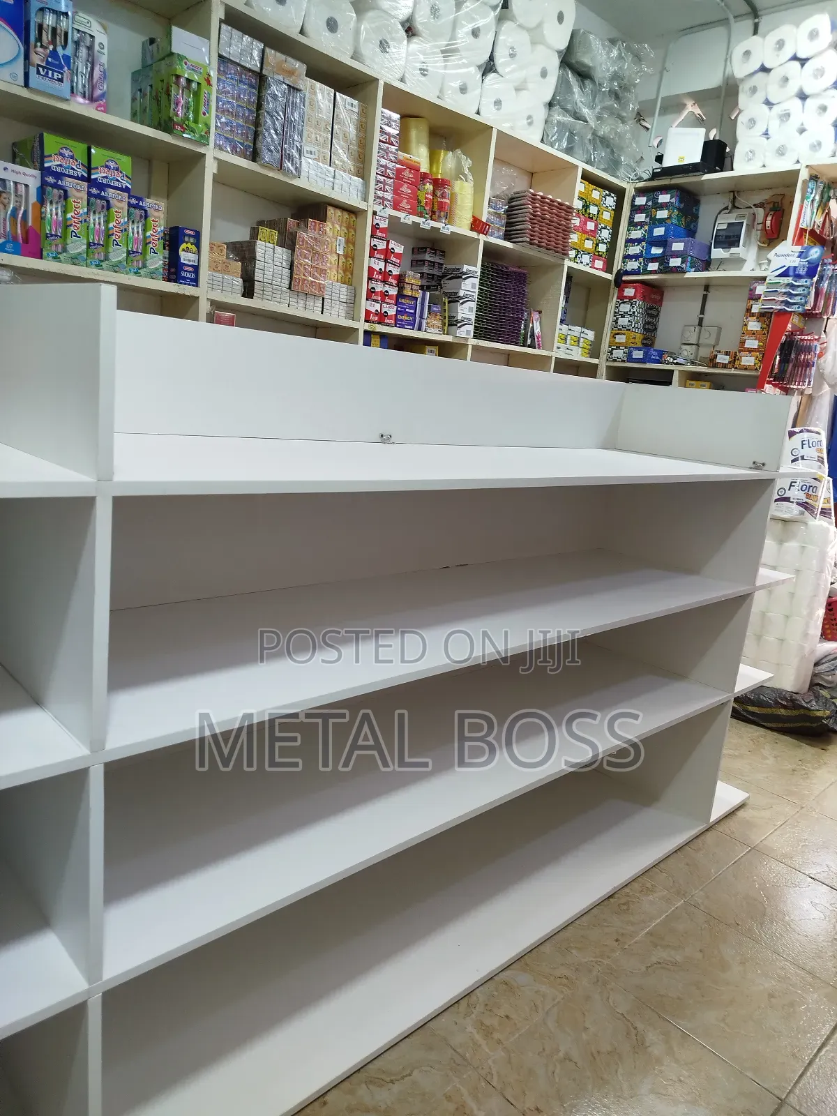 Middle Shelves
