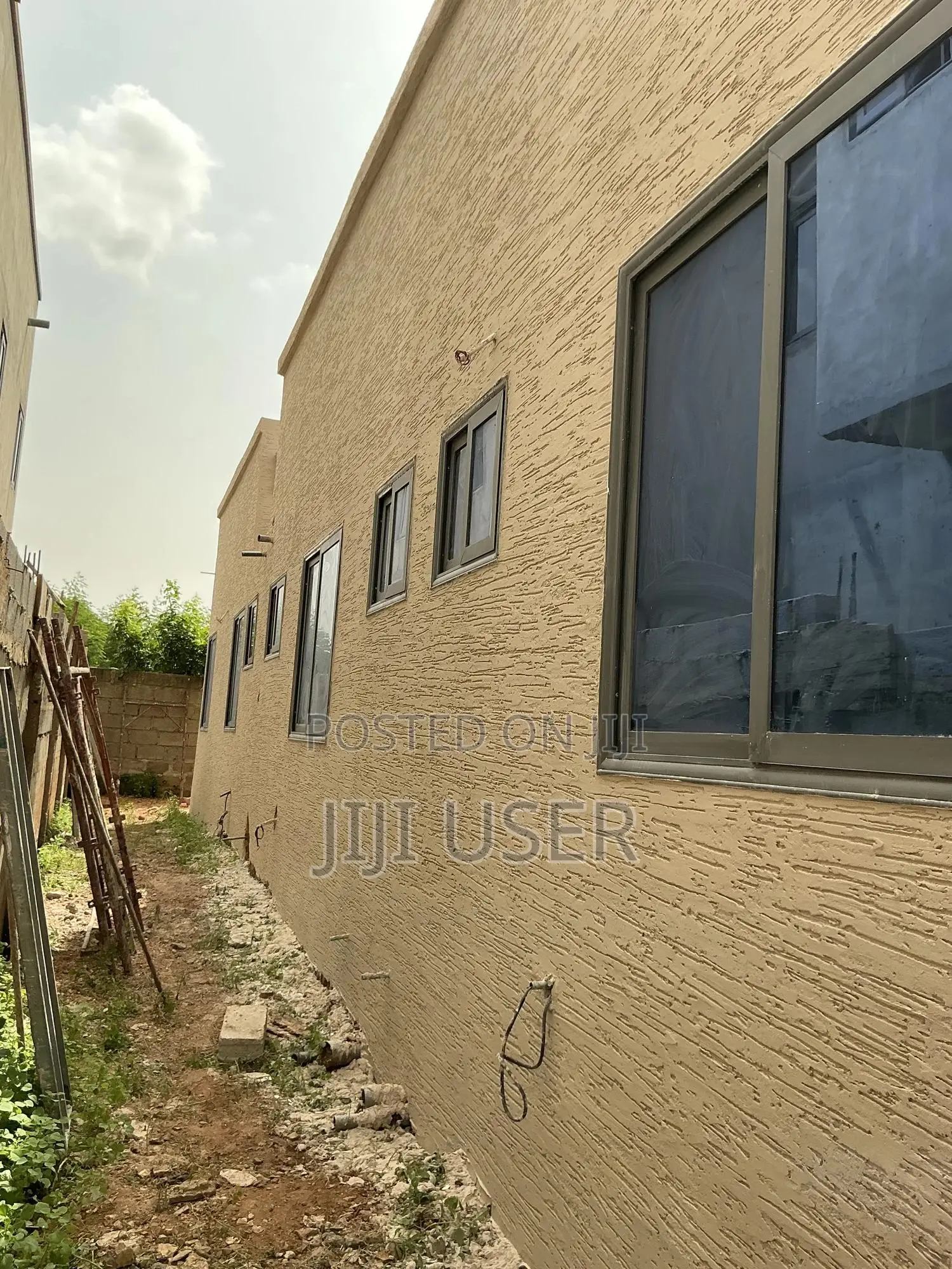 Grafiato Paint And Workmanship