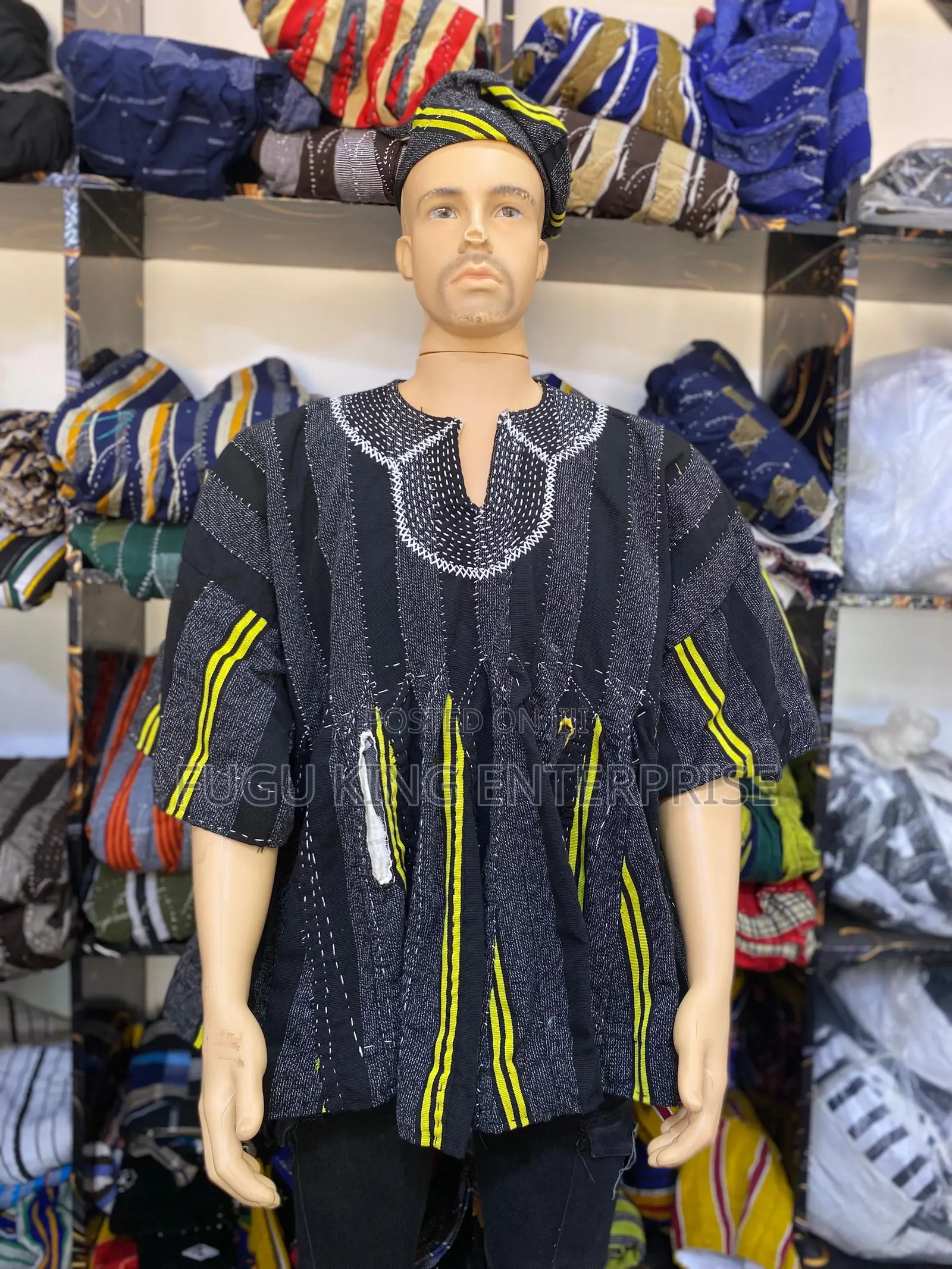 Men Smock Available in Various Size