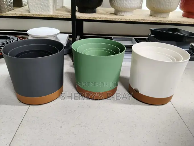 Planter Pots (4 Different Sizes )