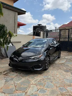 Toyota Corolla SE (1.8L 4cyl 6M) 2018 Black