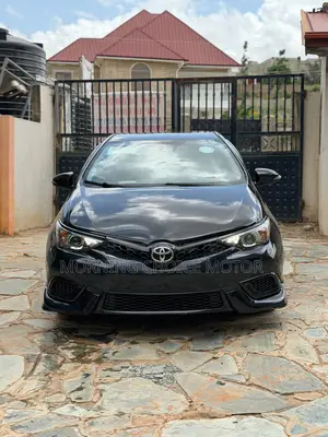 Toyota Corolla SE (1.8L 4cyl 6M) 2018 Black