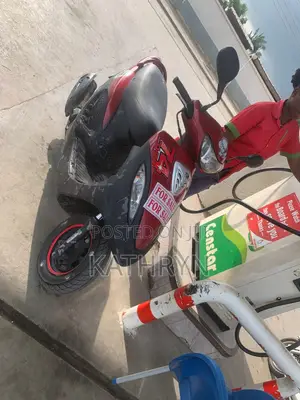 Kymco 2006 Red
