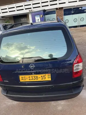 Opel Zafira 2002 Blue