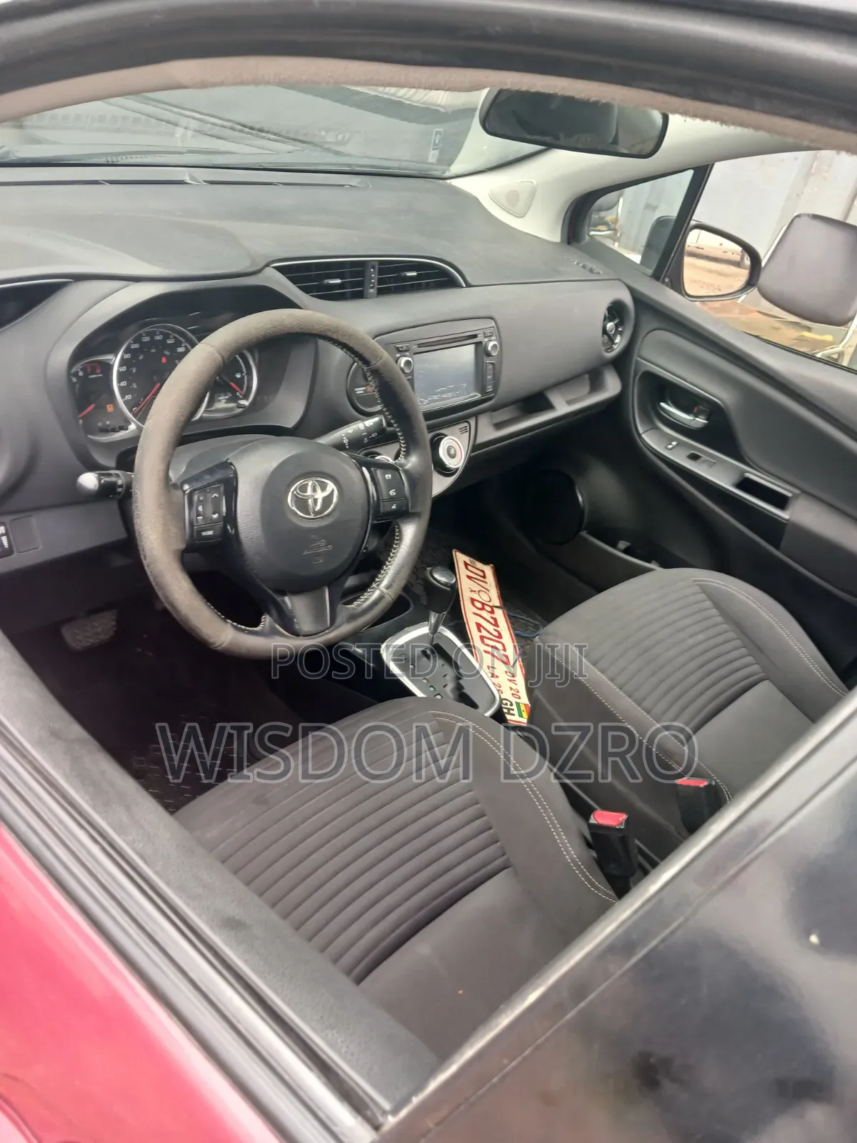 Toyota Yaris 2018 Red