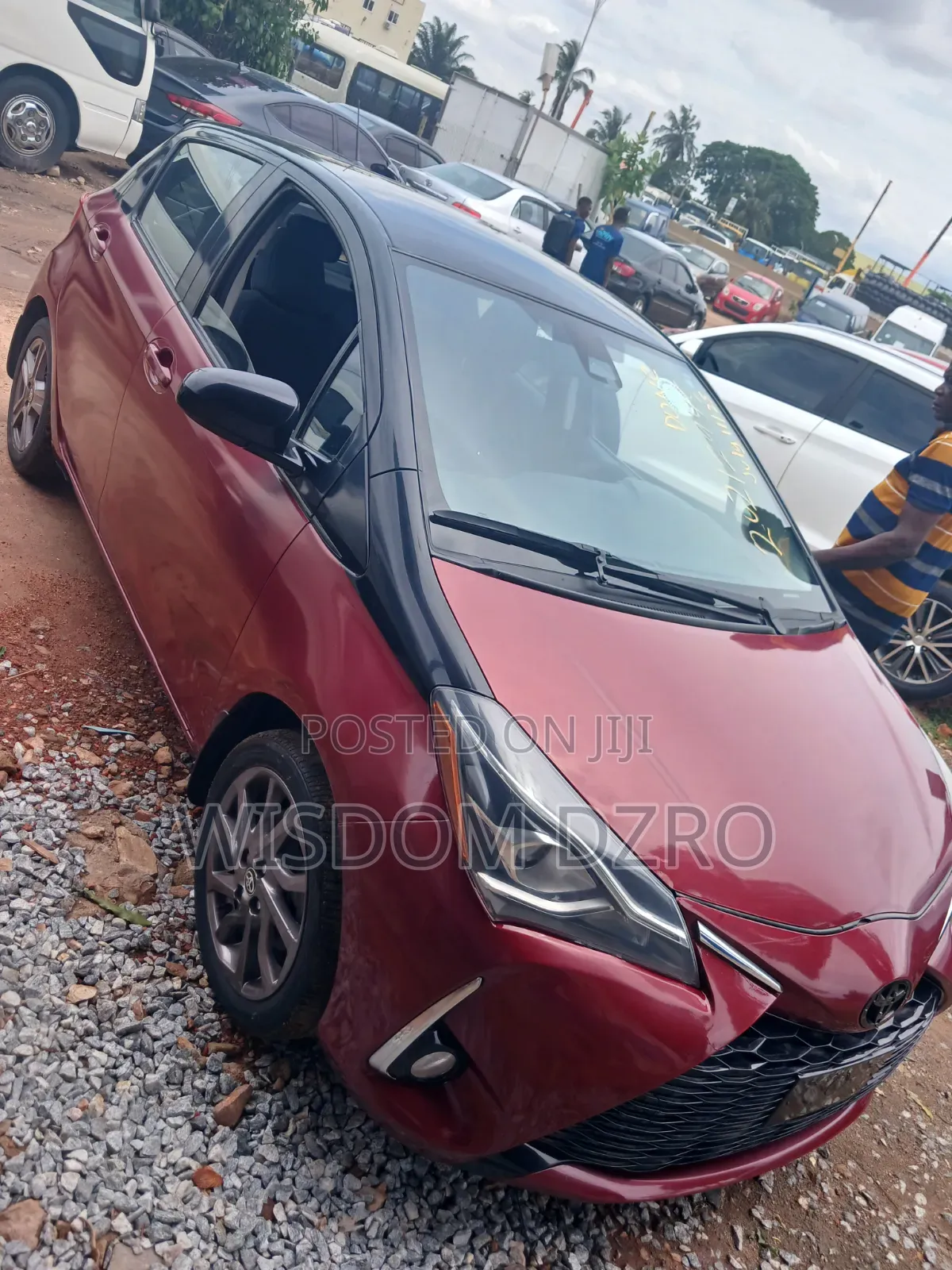 Toyota Yaris 2018 Red