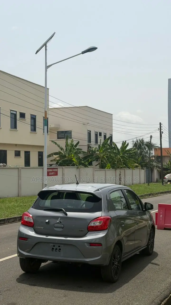 Mitsubishi Mirage 2020 Gray