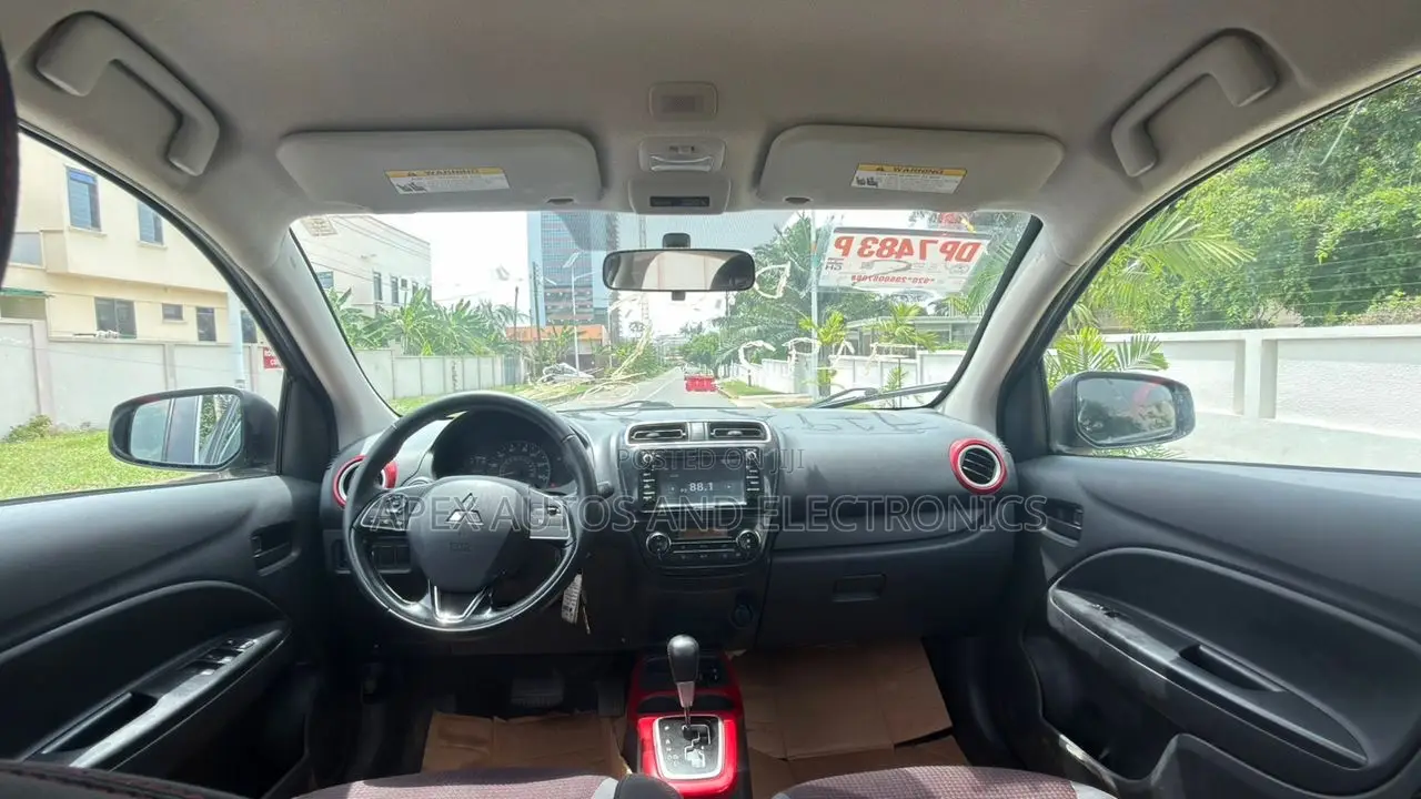 Mitsubishi Mirage 2020 Gray
