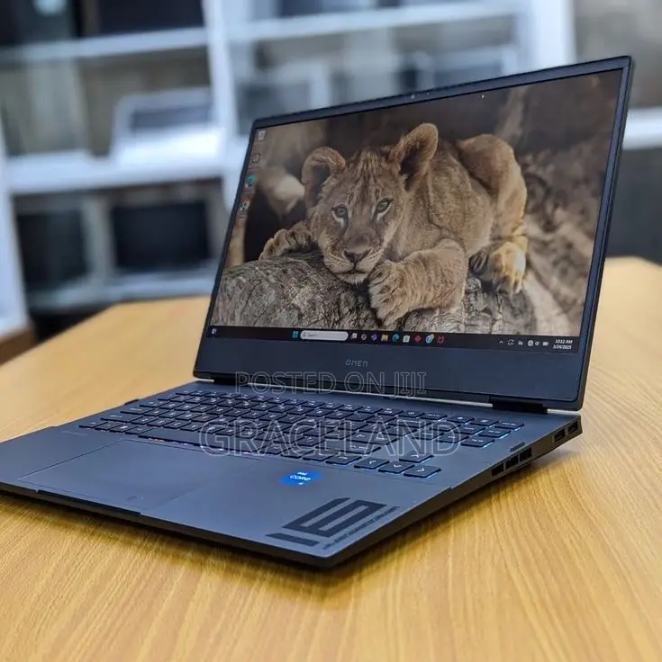 New Laptop HP Omen 16 16GB Intel Core i7 SSD 1T